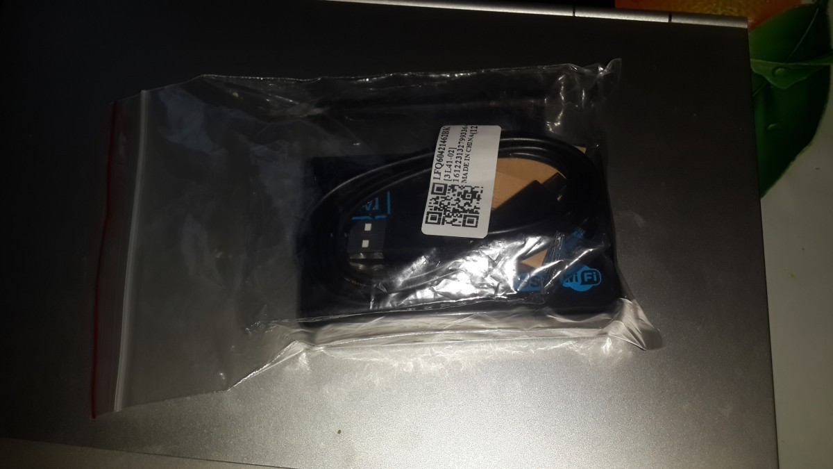 Забирал из рук в руки, потому упаковка простецкая, но есть уверенность что посылка была бы упакована качественно.